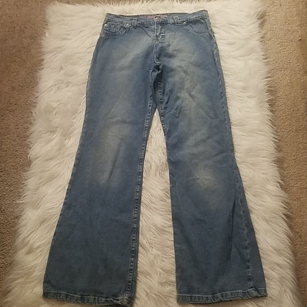 EMBRUJO BELL BOTTOM BLUE JEANS